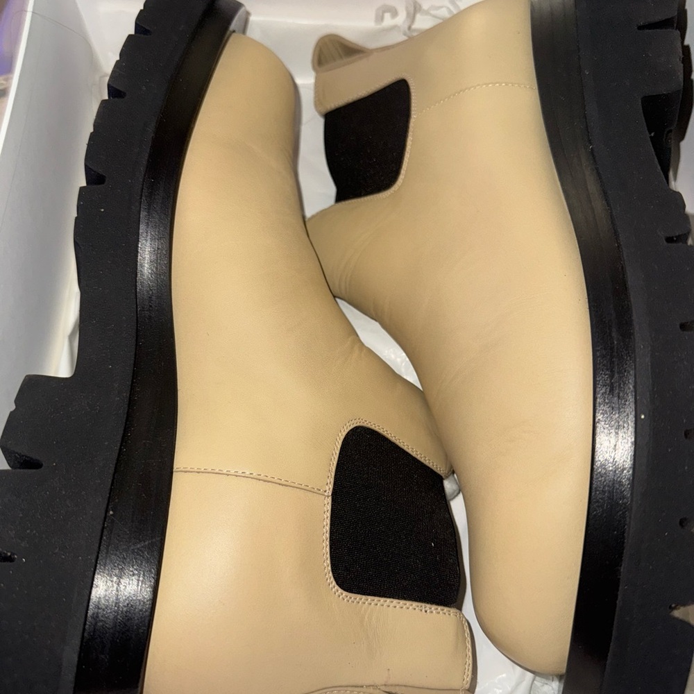 Bottega Veneta Tan Ankle Boots